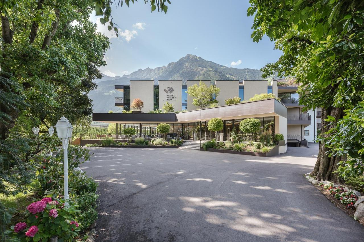 Hotel Wiesenhof Lagundo Exterior photo